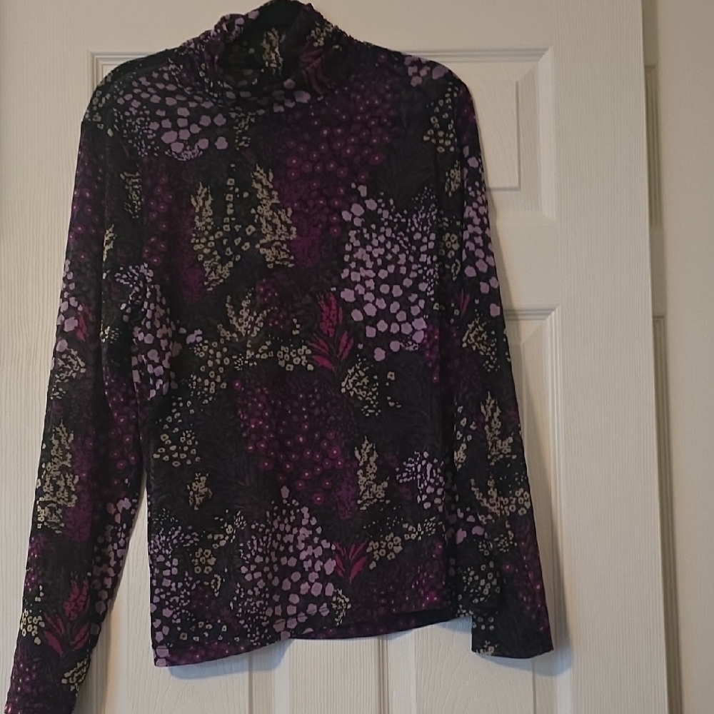 White House Black Market Purple and Black Floral Top